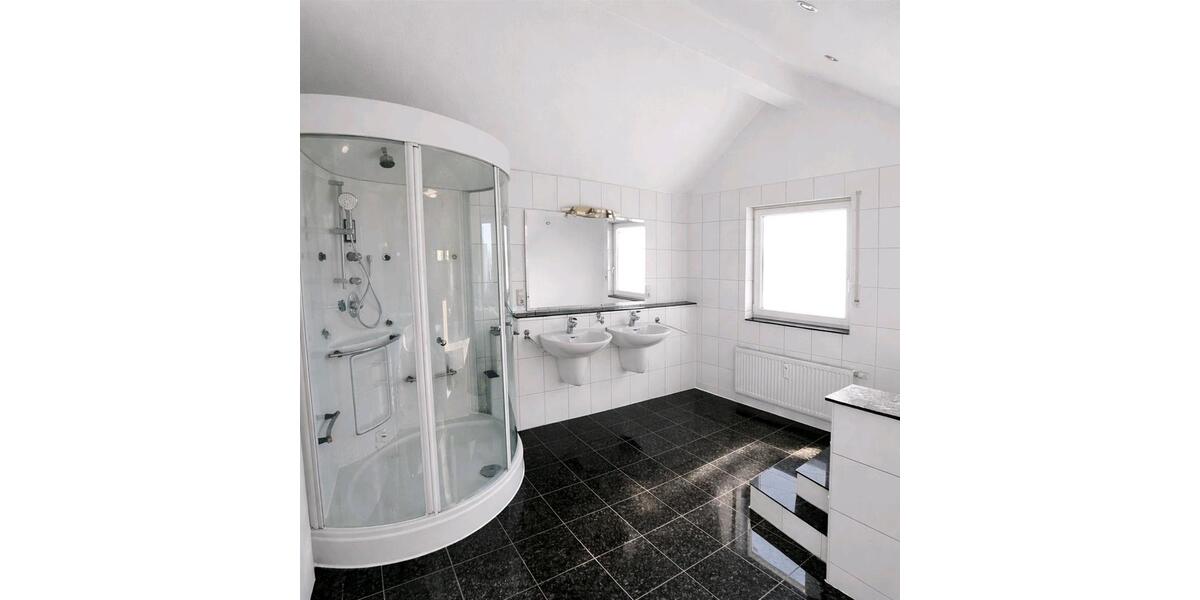 Maisonettenwohnung Düren Distelrath - 3.5 Zimmer, 98 m&sup2;, 299.800&euro; | Angebot:25906928