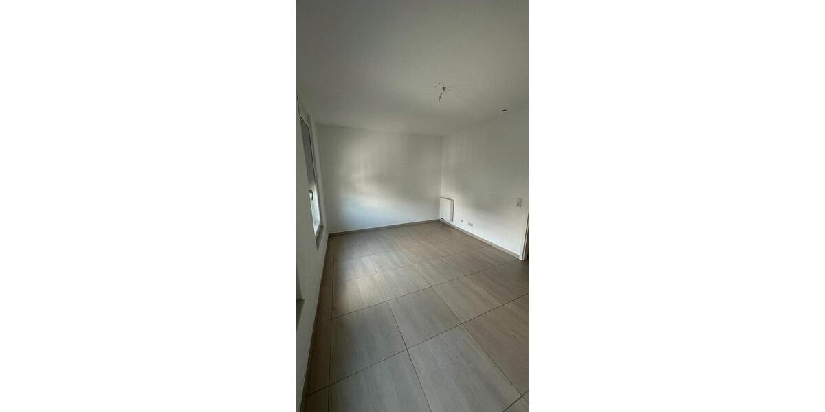 Reihenhaus Köln Chorweiler - 5 Zimmer, 141 m&sup2;, 579.000&euro; | Angebot:27297130