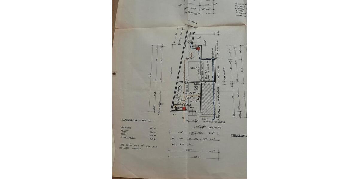 Reihenhaus Düren Mariaweiler-Hoven - 8 Zimmer, 200 m&sup2;, 350.000&euro; | Angebot:25205111