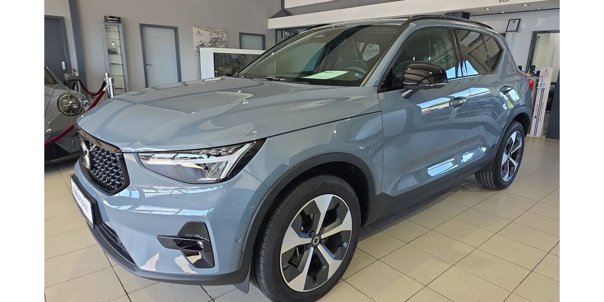 Volvo XC40 34.059 km 34.950 &euro; Bergheim 50126