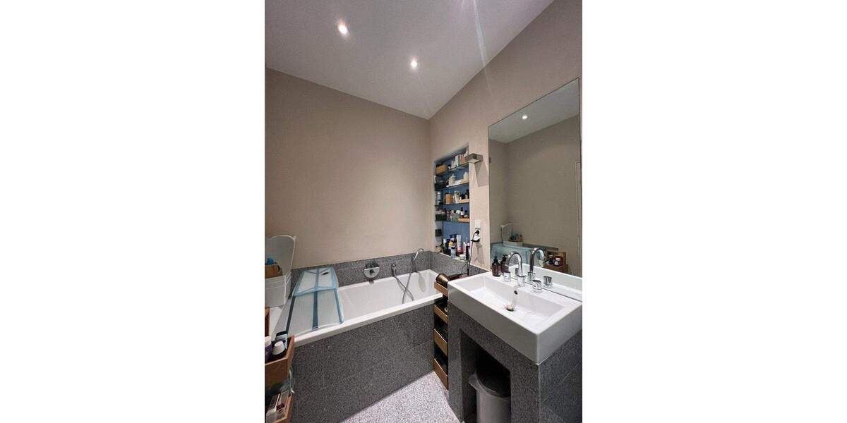 Etagenwohnung Köln Neustadt-Nord - 2 Zimmer, 94 m&sup2;, 1.842&euro; | Angebot:26086733