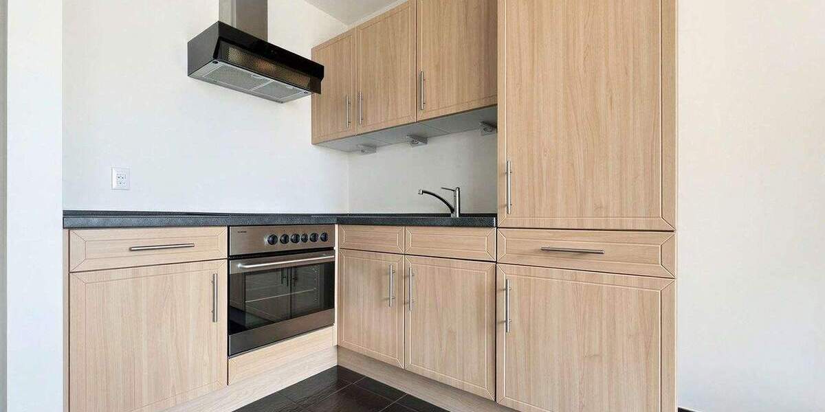 Etagenwohnung Köln Kalk - 2 Zimmer, 60 m&sup2;, 189.000&euro; | Angebot:25739523