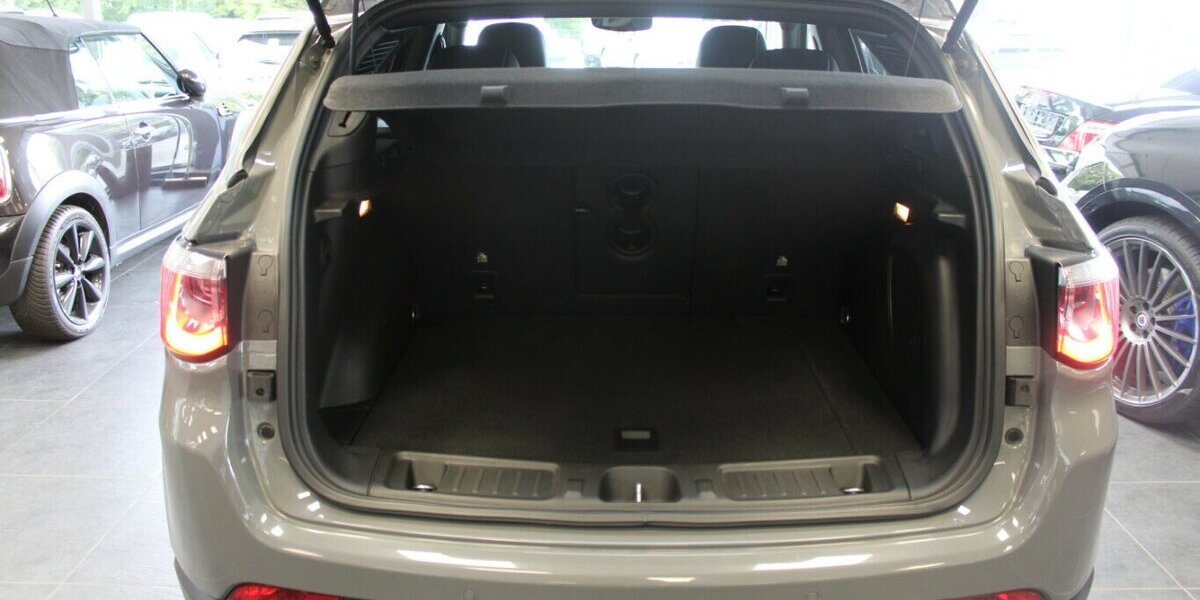 Jeep Compass 1.3 Plug-In Hybrid 4xe S 70.133 km 21.980 &euro; Euskirchen 53881