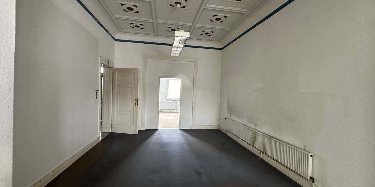 Gewerbeobjekt Düren Rölsdorf - 4 Zimmer, 80 m&sup2;, 550&euro; | Angebot:25692119