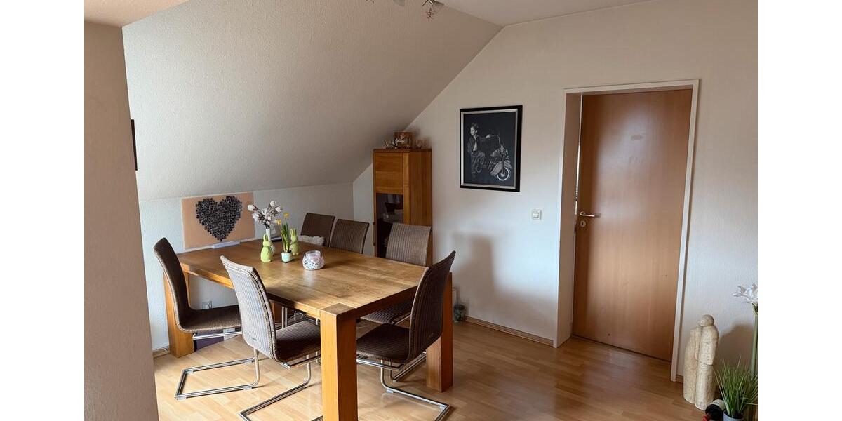 Dachgeschoßwohnung Troisdorf Altenrath - 3 Zimmer, 108 m&sup2;, 489.000&euro; | Angebot:26040243
