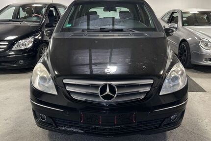 Mercedes-Benz B 200 214.000 km 1.000 &euro; Bornheim 53332