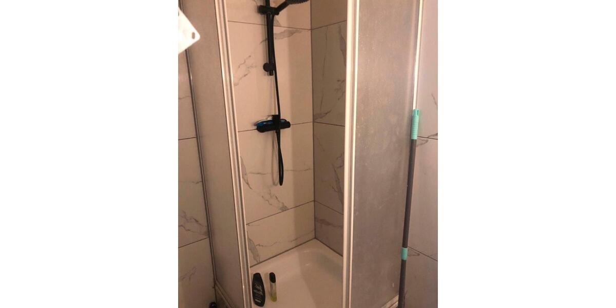 Dachgeschoßwohnung Düren - 5 Zimmer, 90 m&sup2;, 160.000&euro; | Angebot:25576402