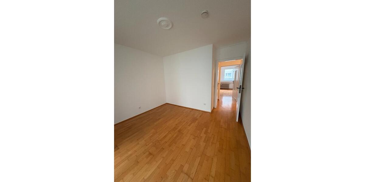 Etagenwohnung Köln Innenstadt - 3 Zimmer, 67 m&sup2;, 496.000&euro; | Angebot:25287069