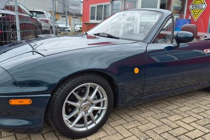Mazda MX-5 147.000 km 8.888 &euro; Nideggen Embken 52385
