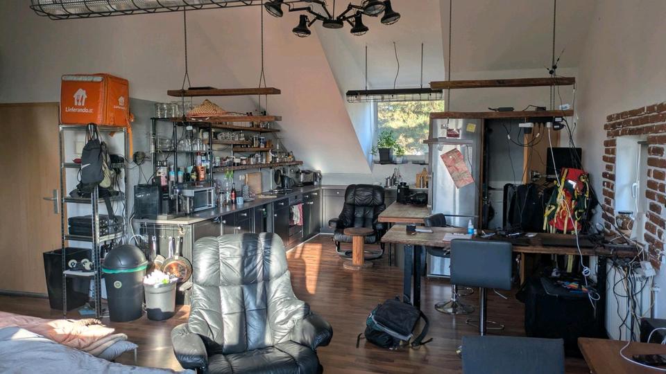 Dachgeschoßwohnung Pulheim - 3 Zimmer, 80 m&sup2;, 850&euro; | Angebot:25714490