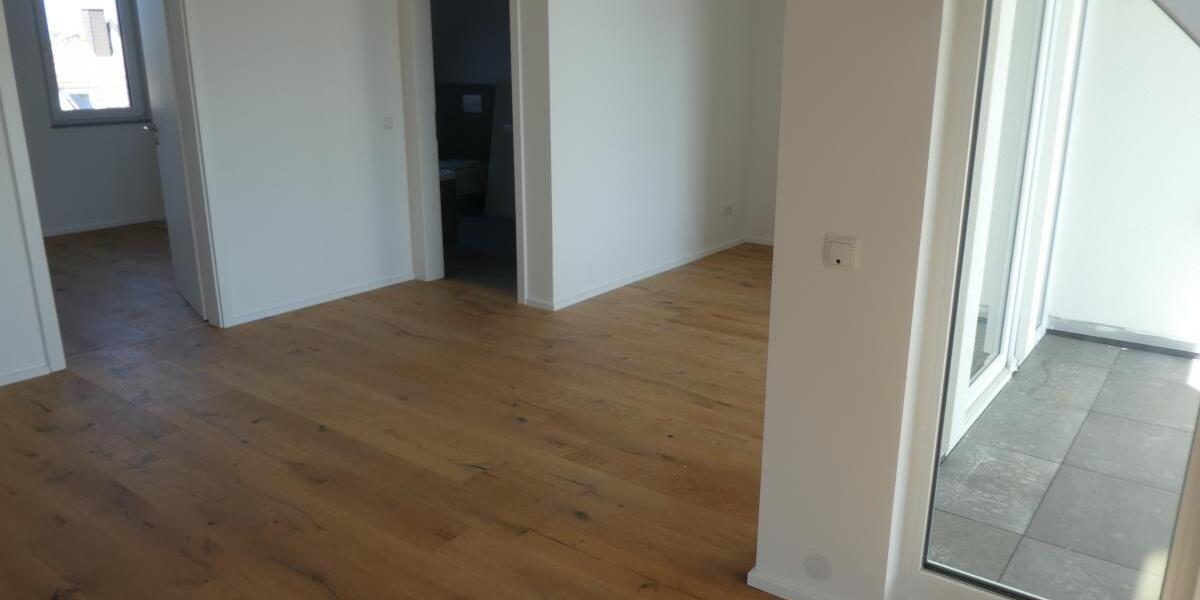 Neue Dachgeschosswohnung mit Flair im Energiesparhaus mit moderner Heiztechnik in Bonn - Dachgeschoßwohnung Bonn Dransdorf | Angebot:27302382