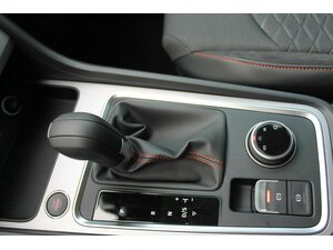 Seat Ateca FR 1,5 TSi DSG Navi AHK Standh LED 12.000 km 32.350 &euro; Bonn 53225