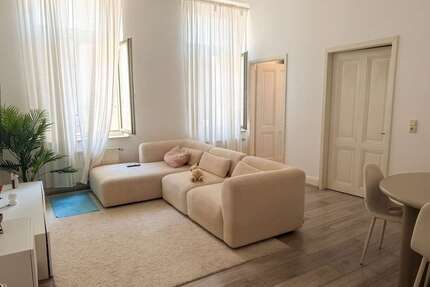 Wohnung Köln Rodenkirchen - 2 Zimmer, 50 m&sup2;, 299.999&euro; | Angebot:27137364
