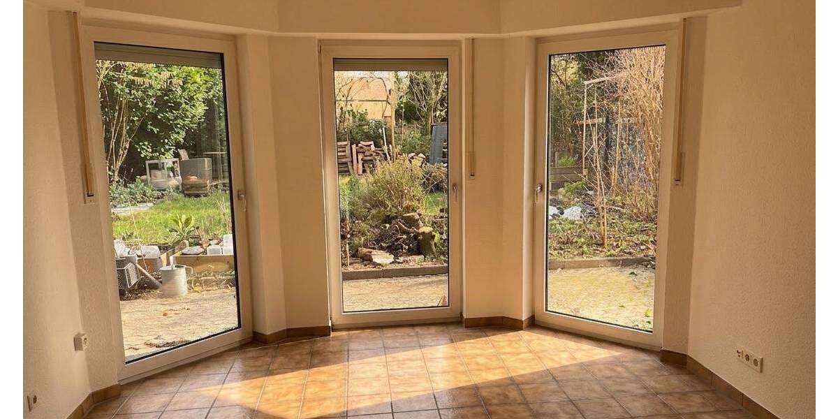 Etagenwohnung Köln Westhoven - 1 Zimmer, 40 m&sup2;, 520&euro; | Angebot:25568997