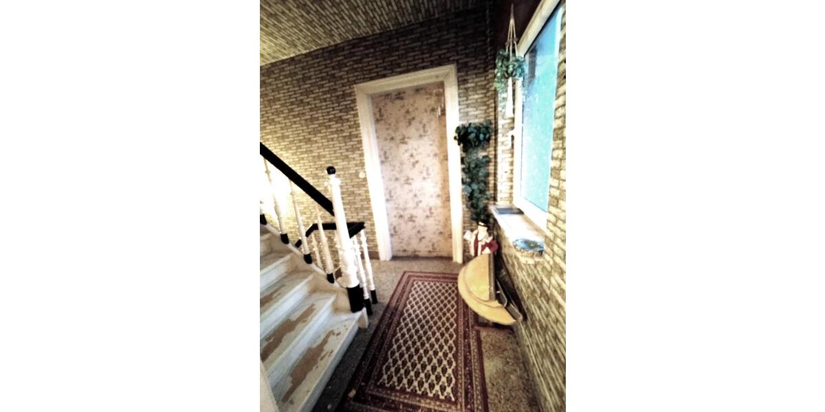 Wohn- und Geschäftshaus in Köln-Hochkirchen - gleichermaßen interessant für Eigennutzer und Kapitalanleger - Mehrfamilienhaus, Wohnhaus Köln Rodenkirchen (Hochkirchen) | Angebot:24469287