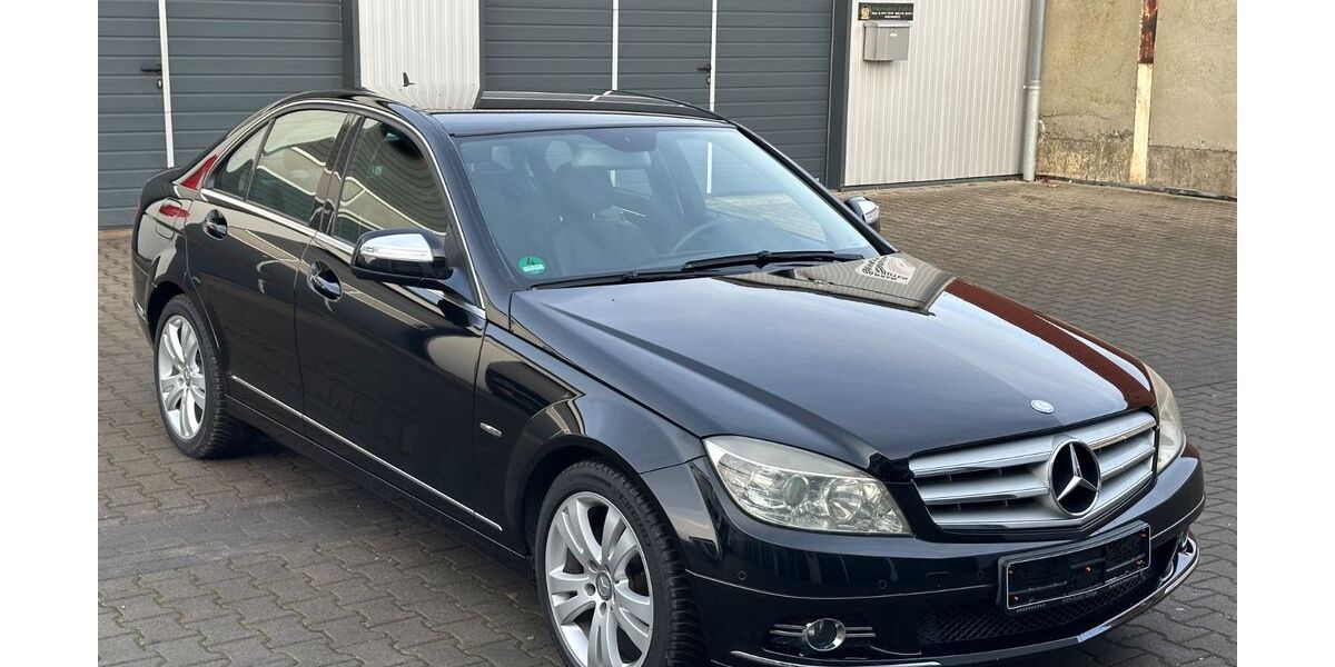 Mercedes-Benz C 200 97.900 km 11.950 &euro; Bornheim 53332