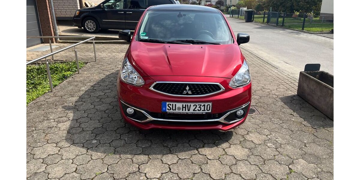Mitsubishi Space Star 5.863 km 12.600 &euro; Niederkassel 53859