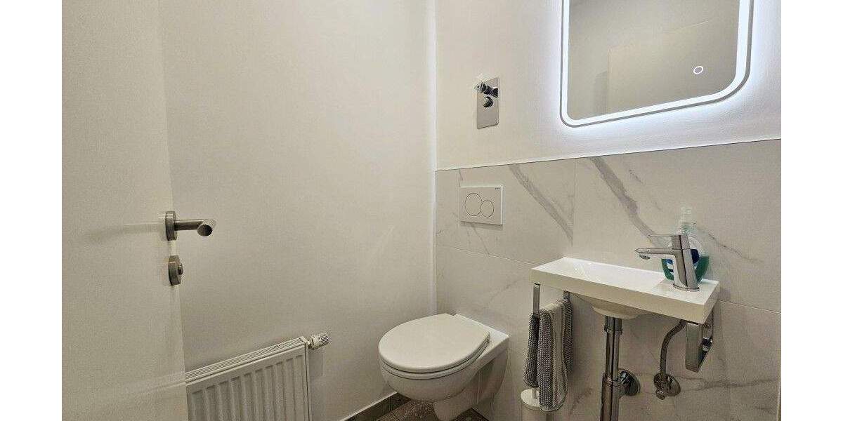 Etagenwohnung Köln Junkersdorf - 2 Zimmer, 80 m&sup2;, 339.000&euro; | Angebot:25702962