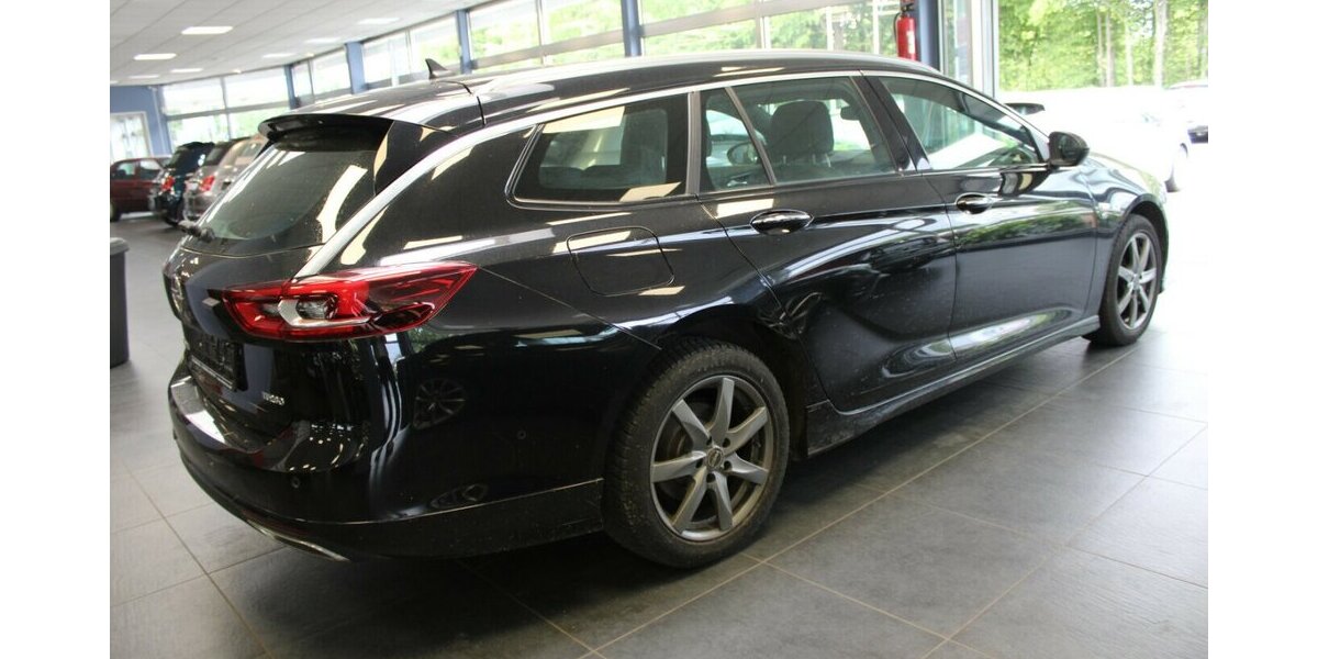 Opel Insignia Sports Tourer 1,5 Turbo Innovation OPC Li 91.471 km 15.980 &euro; Euskirchen 53881
