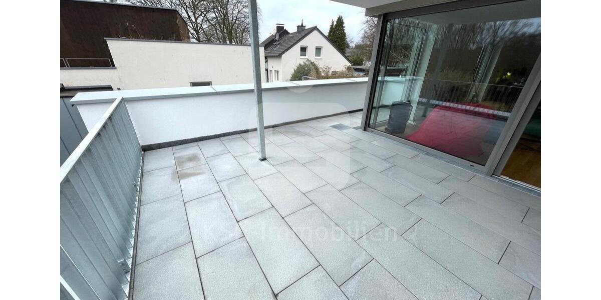 Erdgeschoßwohnung Rösrath - 3 Zimmer, 116 m&sup2;, 1.900&euro; | Angebot:25918619