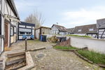 Mit 3D: Historisches Fachwerkhaus nahe der Horremer Innenstadt in ruhiger Lage mit Einliegerwohnung - Einfamilienhaus Kerpen Balkhausen | Angebot:24628619