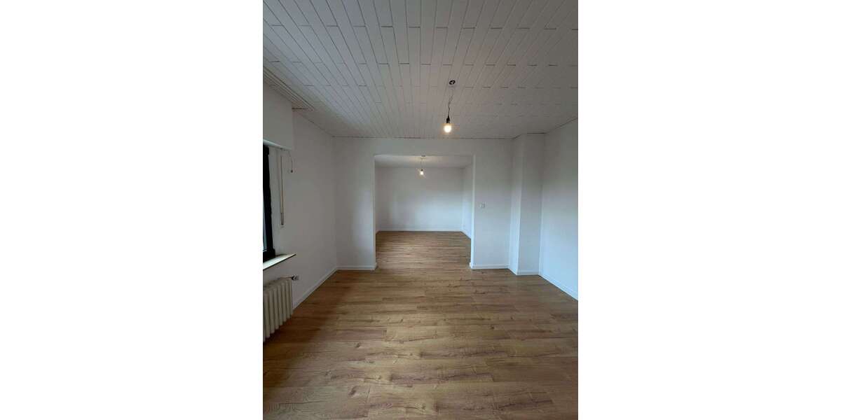 Einfamilienhaus Bonn Beuel-Mitte - 6 Zimmer, 138 m&sup2;, 395.000&euro; | Angebot:26147352