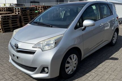 Toyota Verso-S 218.000 km 2.999 &euro; Euskirchen 53879
