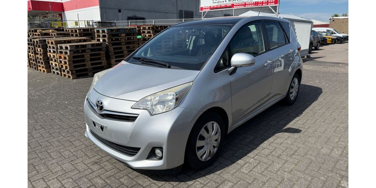 Toyota Verso-S 218.000 km 2.999 &euro; Euskirchen 53879