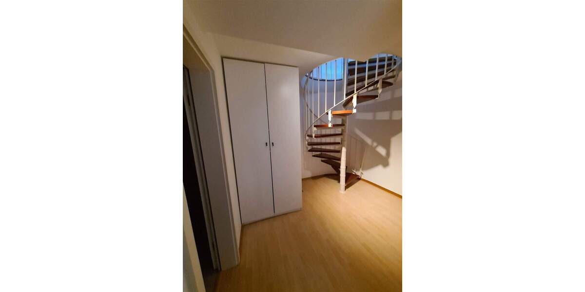 Etagenwohnung Hürth Efferen - 3 Zimmer, 109 m&sup2;, 1.200&euro; | Angebot:25705864