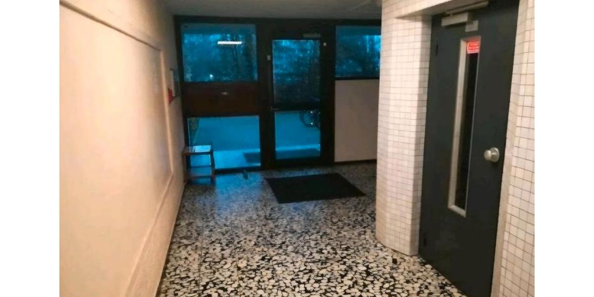 Etagenwohnung Bonn Tannenbusch - 1 Zimmer, 34 m&sup2;, 97.000&euro; | Angebot:27073238