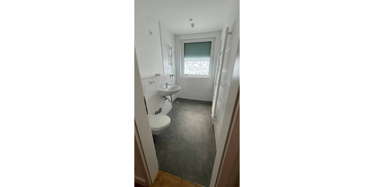 Etagenwohnung Bonn-Beuel Vilich-Rheindorf - 2 Zimmer, 74 m&sup2;, 990&euro; | Angebot:26662850