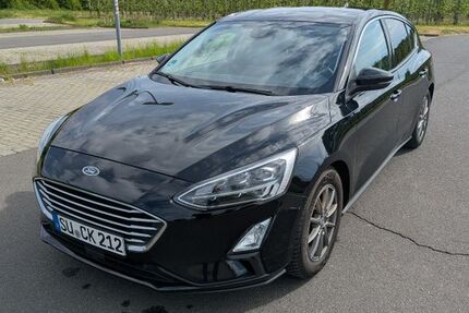 Ford Focus 112.000 km 9.000 &euro; Rheinbach 53359