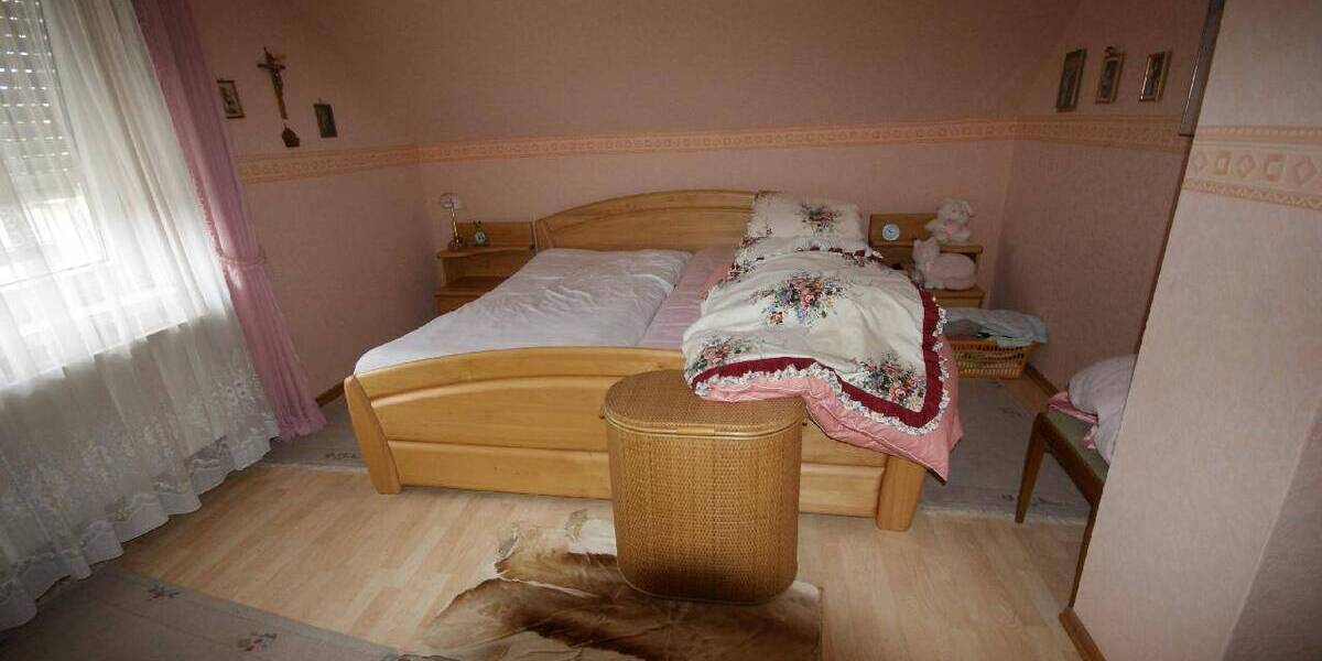 Einfamilienhaus Köln Libur - 5 Zimmer, 130 m&sup2;, 639.000&euro; | Angebot:25744662