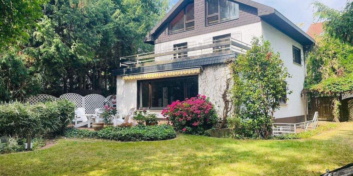 Einfamilienhaus Bonn Röttgen - 7 Zimmer, 165 m&sup2;, 580.000&euro; | Angebot:25698112