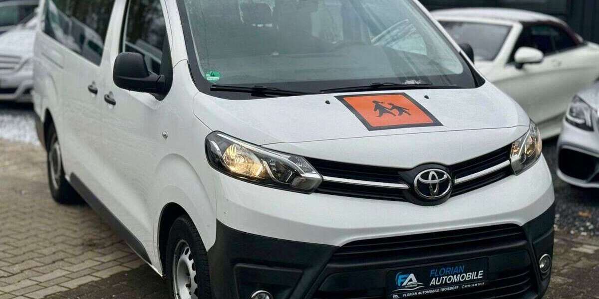 Toyota Proace 239.000 km 11.999 &euro; Troisdorf 53842