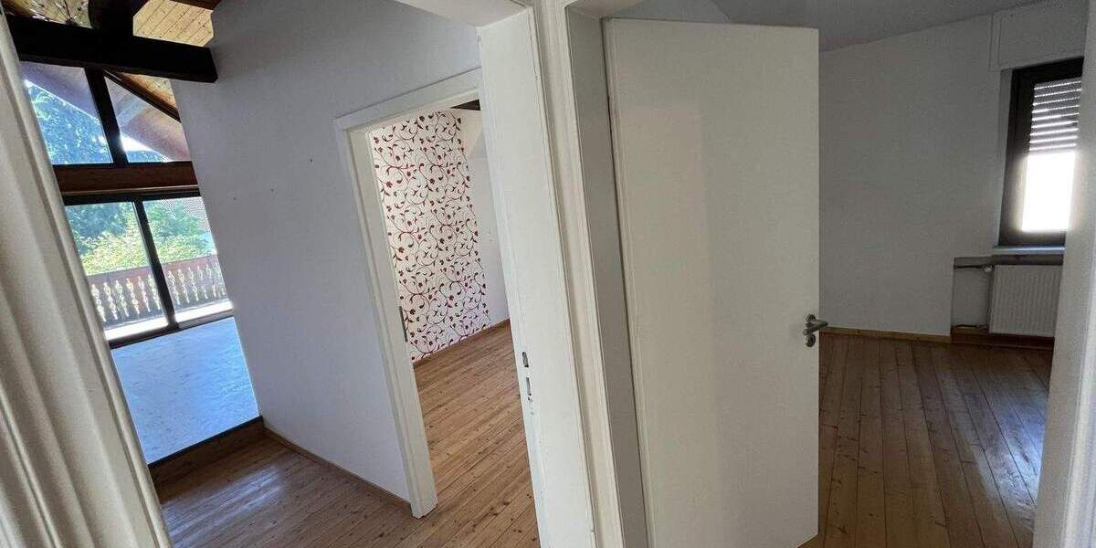 Einfamilienhaus Leverkusen Schlebusch - 6 Zimmer, 173 m&sup2;, 450.000&euro; | Angebot:25675621