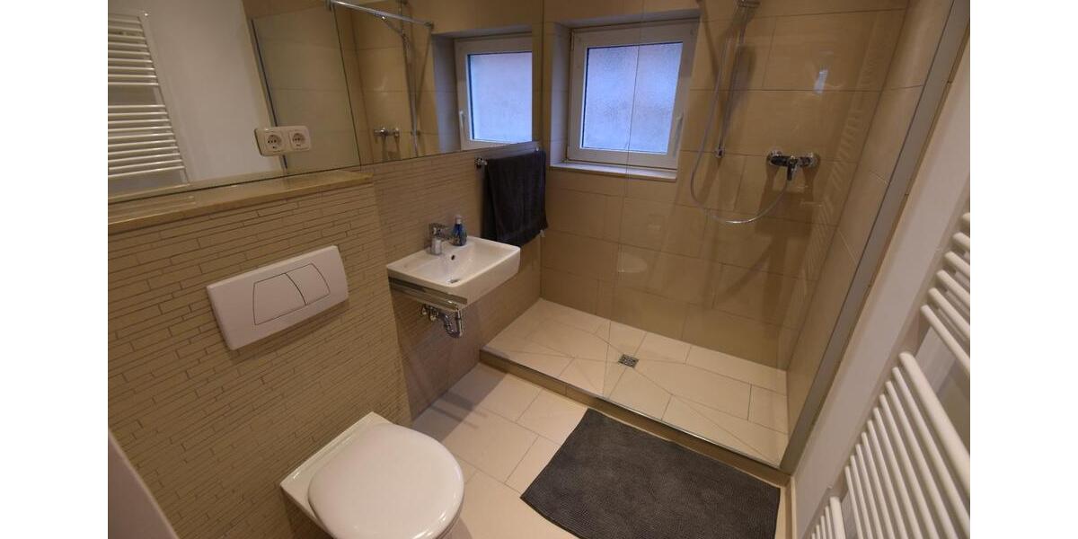 Hochparterre Köln Kalk - 2 Zimmer, 50 m&sup2;, 249.000&euro; | Angebot:25943166