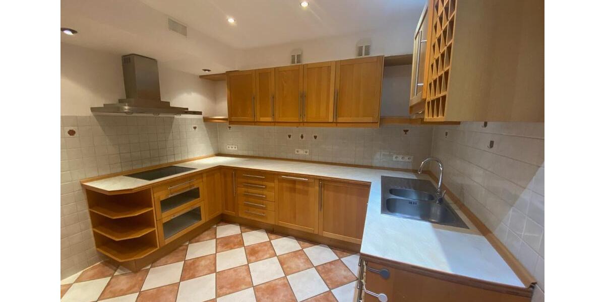 Erdgeschoßwohnung Bonn Bad Godesberg - 3 Zimmer, 151 m&sup2;, 2.280&euro; | Angebot:25807104