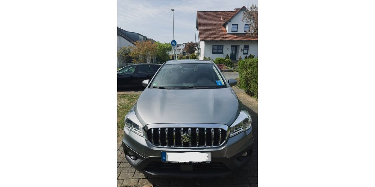 Suzuki SX4 111.000 km 12.500 &euro; Bornheim 53332