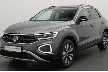 VW T-Roc 9.037 km 29.988 &euro; Leverkusen 51379