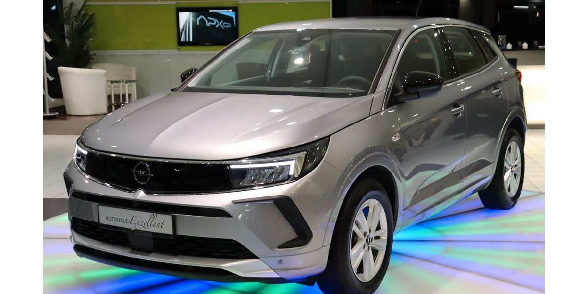 Opel Grandland (X) 4.100 km 22.950 &euro; Troisdorf (Köln/Bonn) 53842