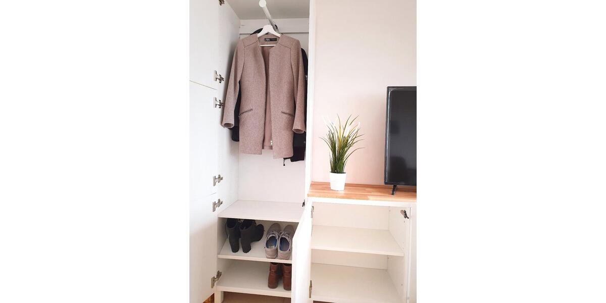 Etagenwohnung Köln Lindenthal - 1 Zimmer, 30 m&sup2;, 1.220&euro; | Angebot:25299022