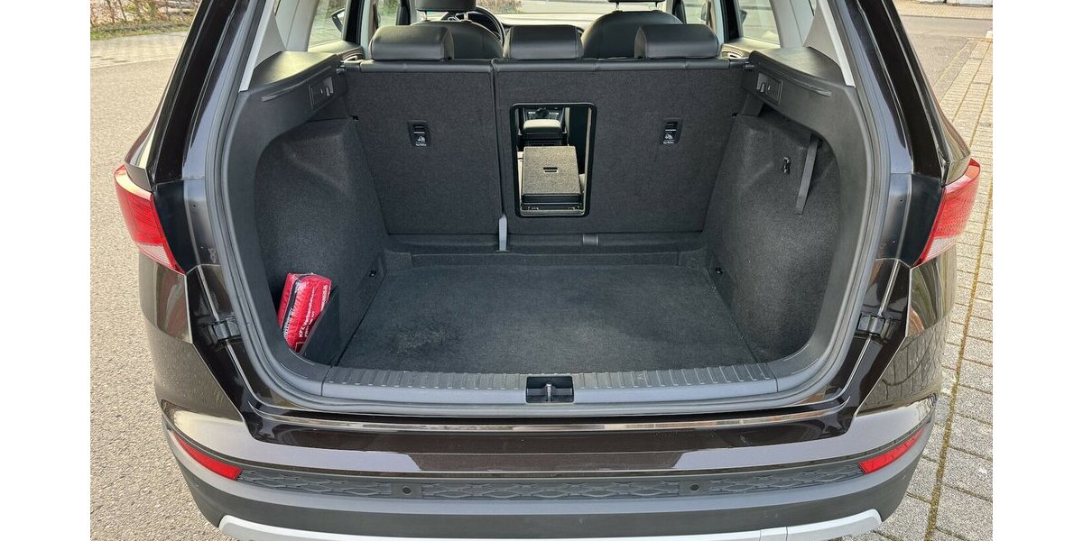 Seat Ateca Leder Navi Klima Temp. SR+WR UNFALLFREI 1a 60.000 km 15.500 &euro; Erftstadt 50374