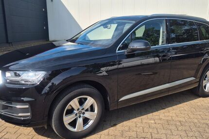 Audi Q7 177.000 km 23.950 &euro; Köln 51069