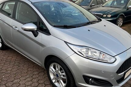 Ford Fiesta 18.722 km 12.990 &euro; Euskirchen 53879