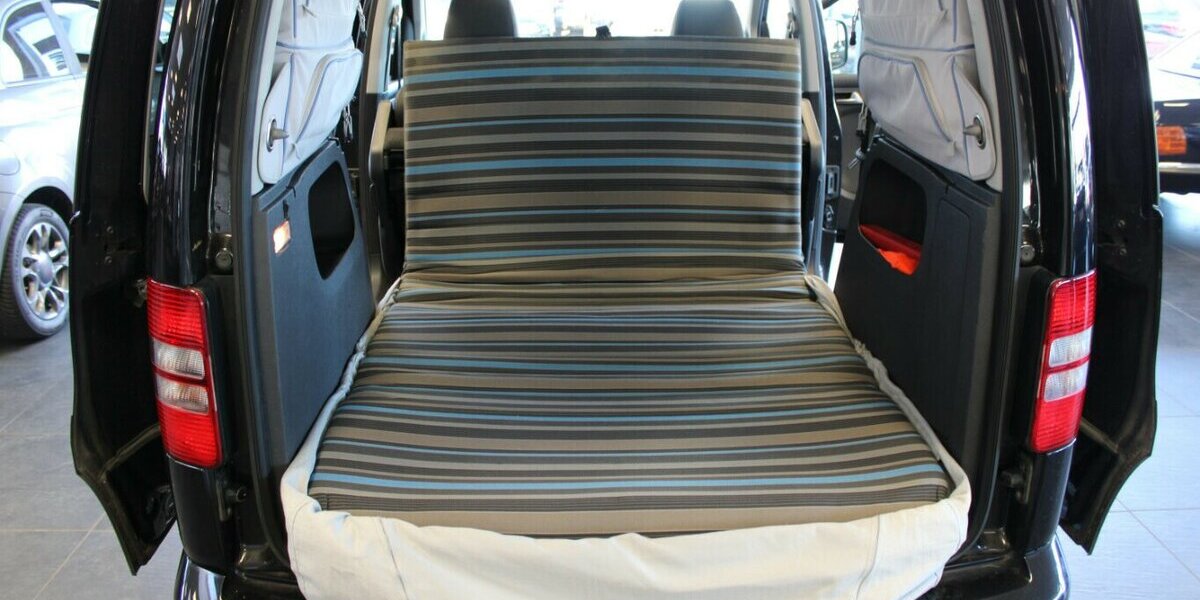 VW Caddy Cross 2.0 TDI Bett Tramper 122.019 km 15.980 &euro; Euskirchen 53881