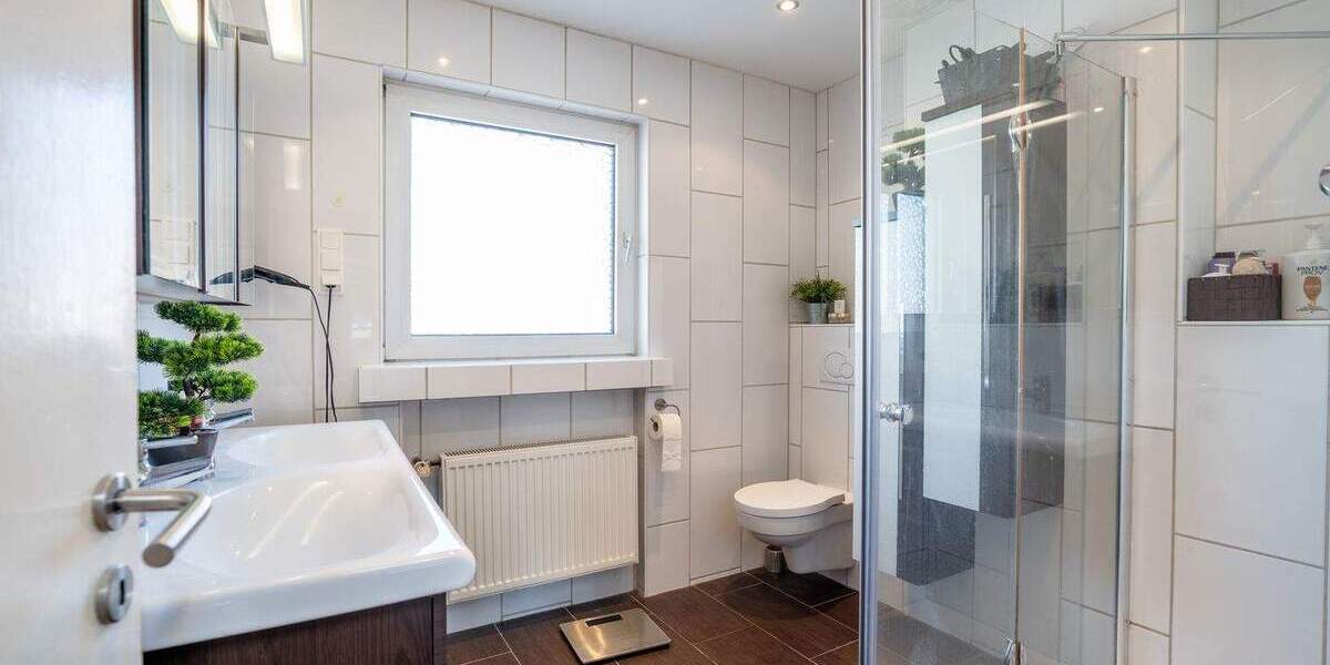 Reihenmittelhaus Köln Höhenhaus - 5 Zimmer, 120 m&sup2;, 695.000&euro; | Angebot:25686407