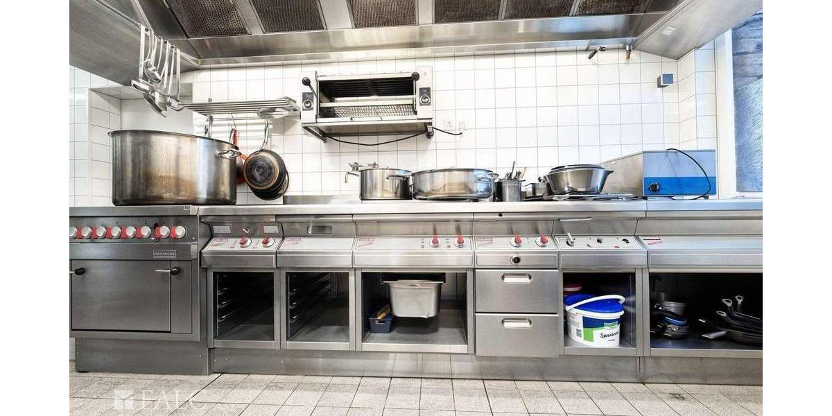 Mehrfamilienhaus, Wohnhaus Bonn Friesdorf - 5 Zimmer, 129 m&sup2;, 679.000&euro; | Angebot:25773354