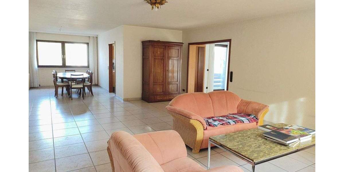 Reihenmittelhaus Bonn Muffendorf - 7 Zimmer, 222 m&sup2;, 665.000&euro; | Angebot:25747696