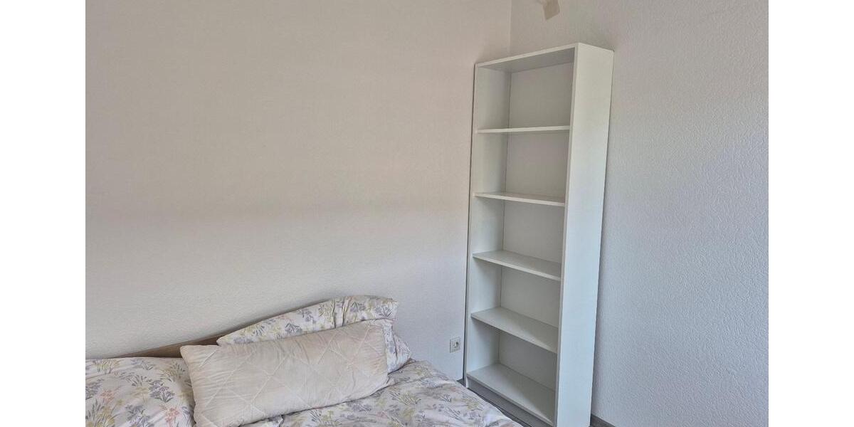 Etagenwohnung Düren Mariaweiler-Hoven - 1 Zimmer, 35 m&sup2;, 650&euro; | Angebot:26439661